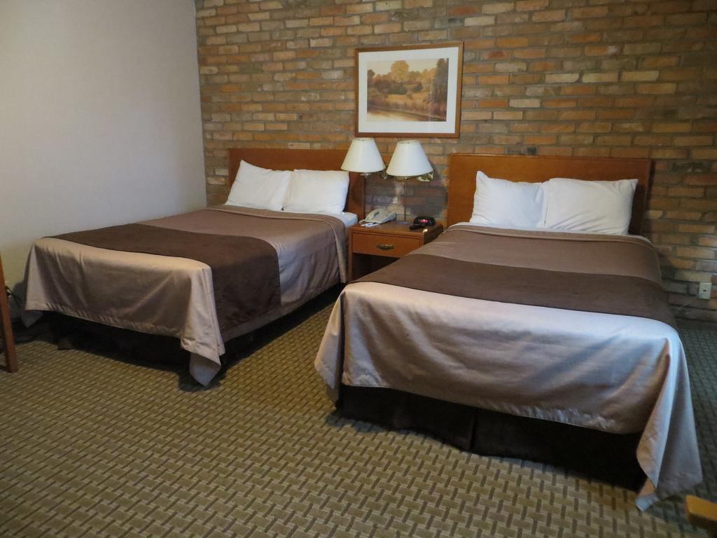 Travelodge By Wyndham Thunder Bay On Kültér fotó