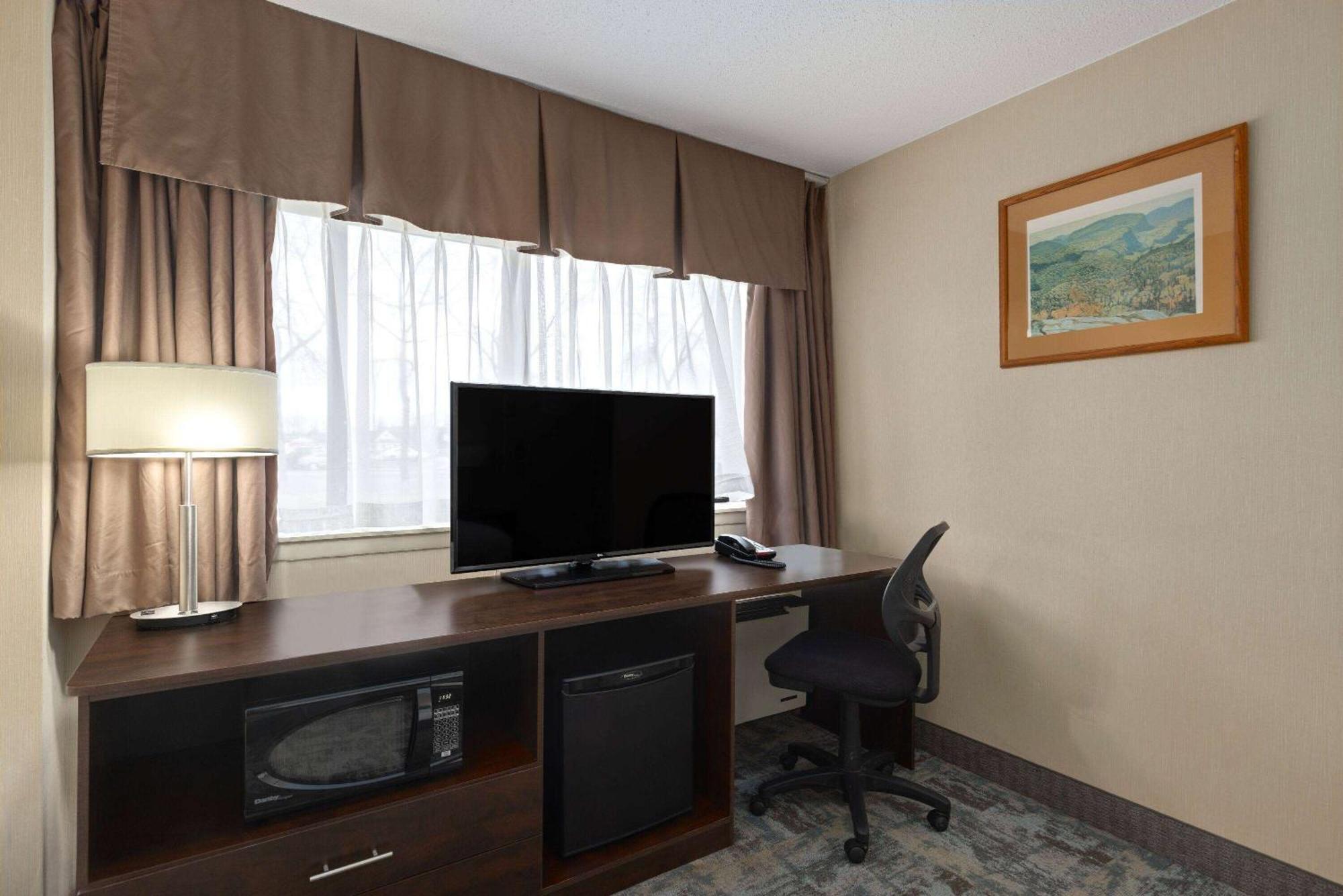 Travelodge By Wyndham Thunder Bay On Kültér fotó